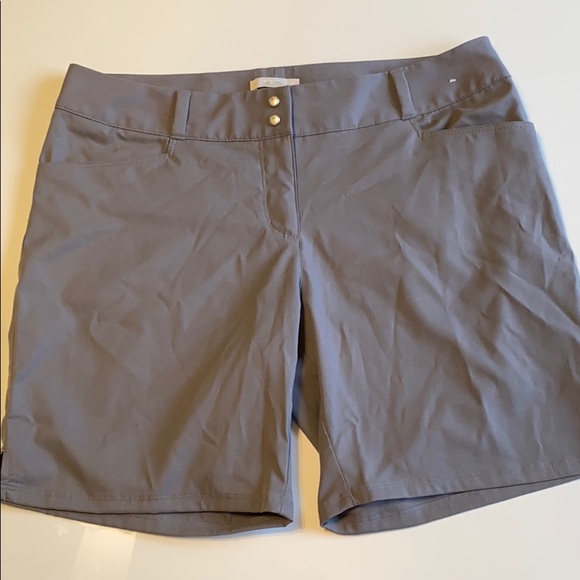 adidas Pants - Adidas gray golfing women’s shorts